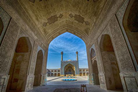 isfahan islam history